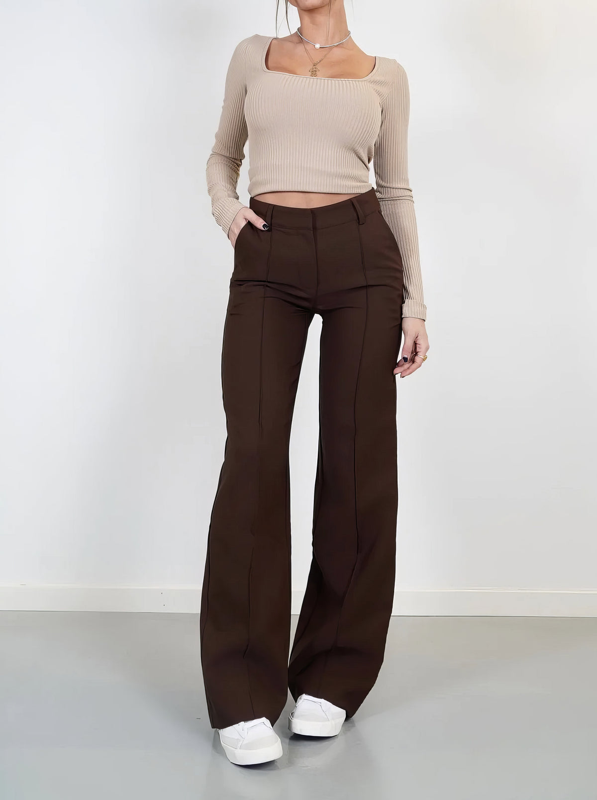 Women's Wide Leg Trousers with Relaxed Fit – Brown